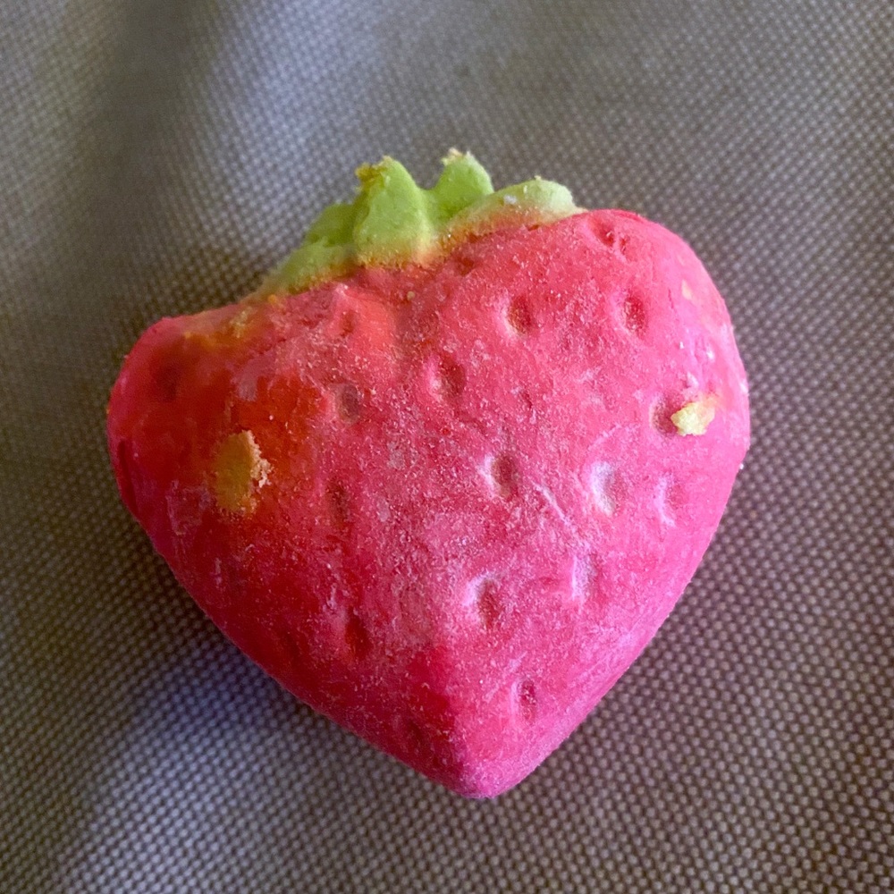 Lush Strawberry Crumble Bubbleroon